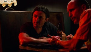 Triple-9-02-Casey-Affleck-Woody-Harrelson